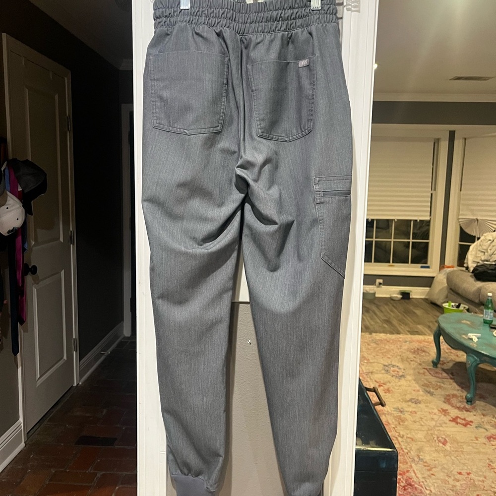 Figs Graphite high waisted Zamora joggers - Picture 4 of 4